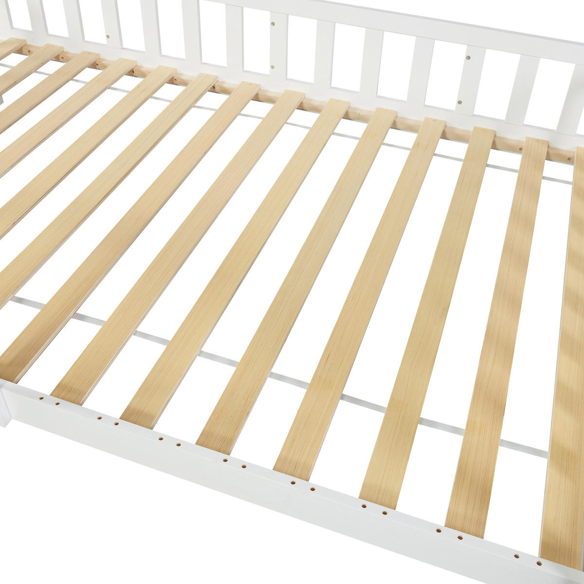 HAUSBETT Ydre mit Matratze - Weiß, Holz (120/200cm) - [en.casa]