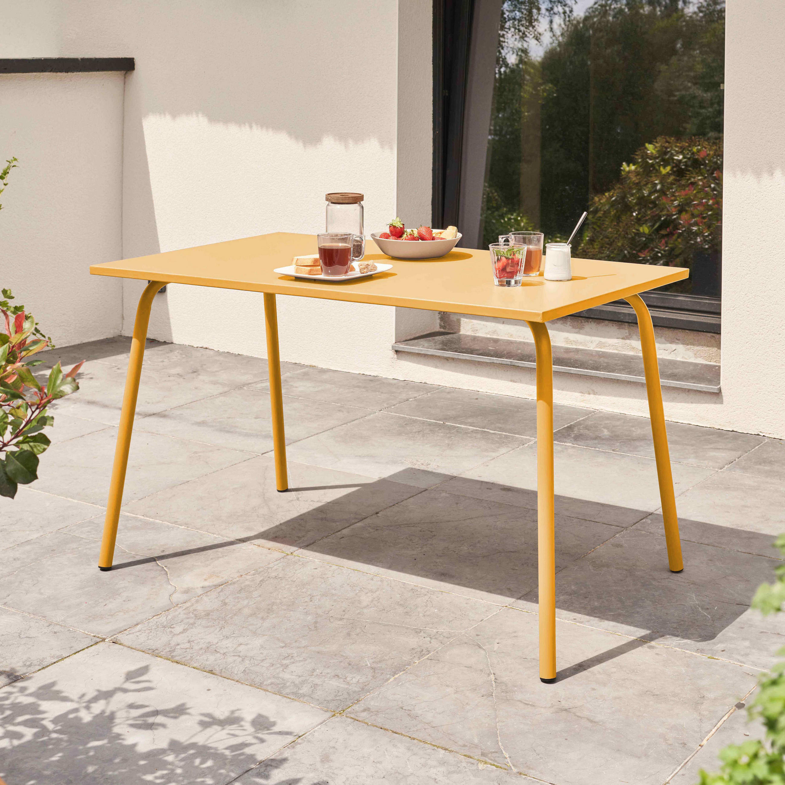 GARTENTISCH , Gelb - Gelb, Metall (120/70/72cm) - Oviala