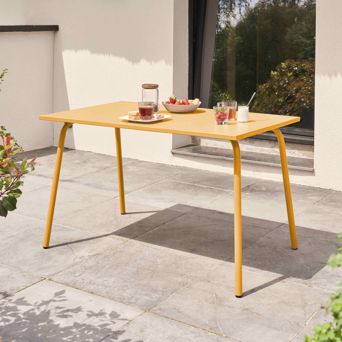 GARTENTISCH , Gelb - Gelb, Metall (120/70/72cm) - Oviala