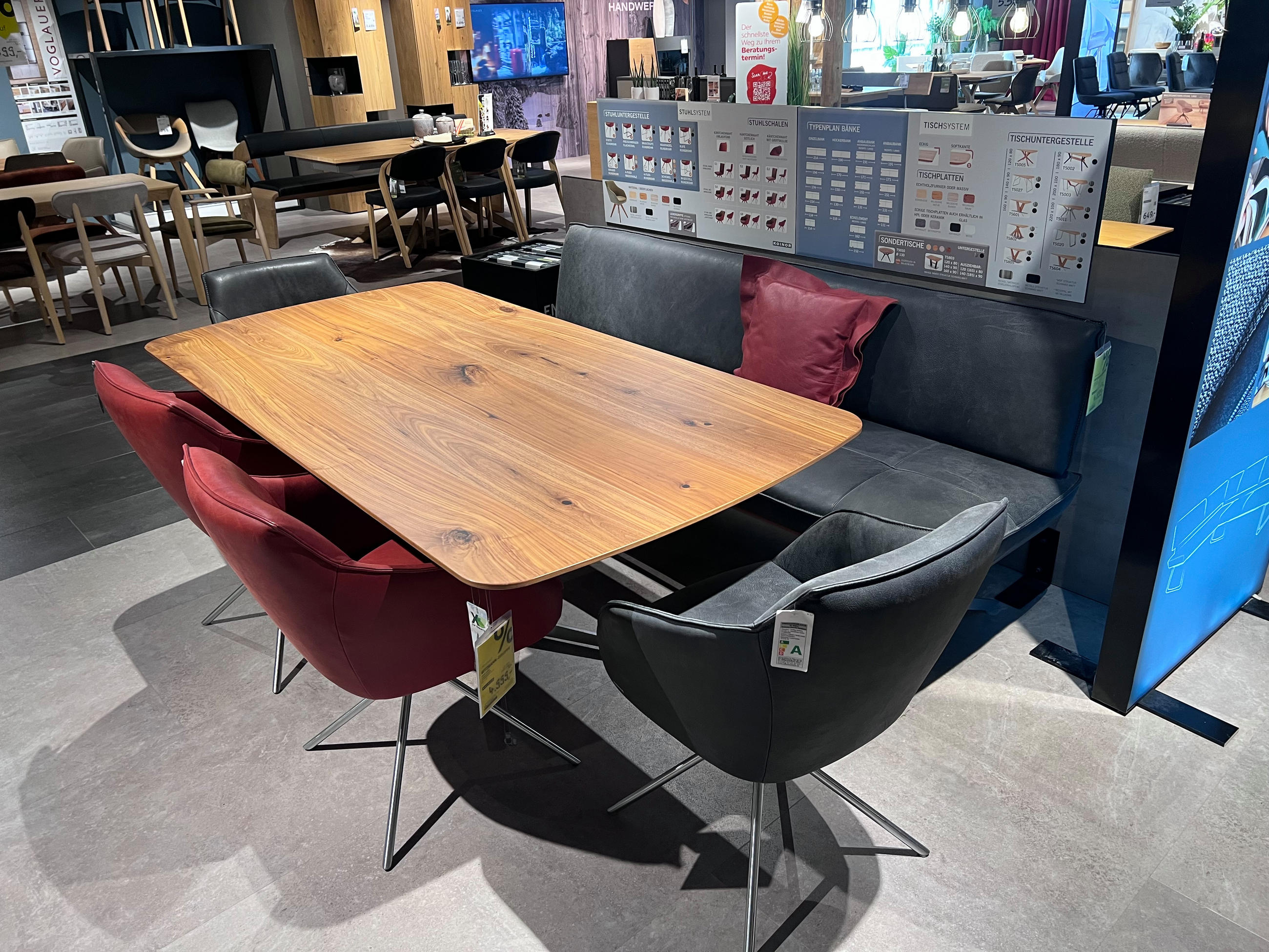 DINING SYSTEM - Koinor