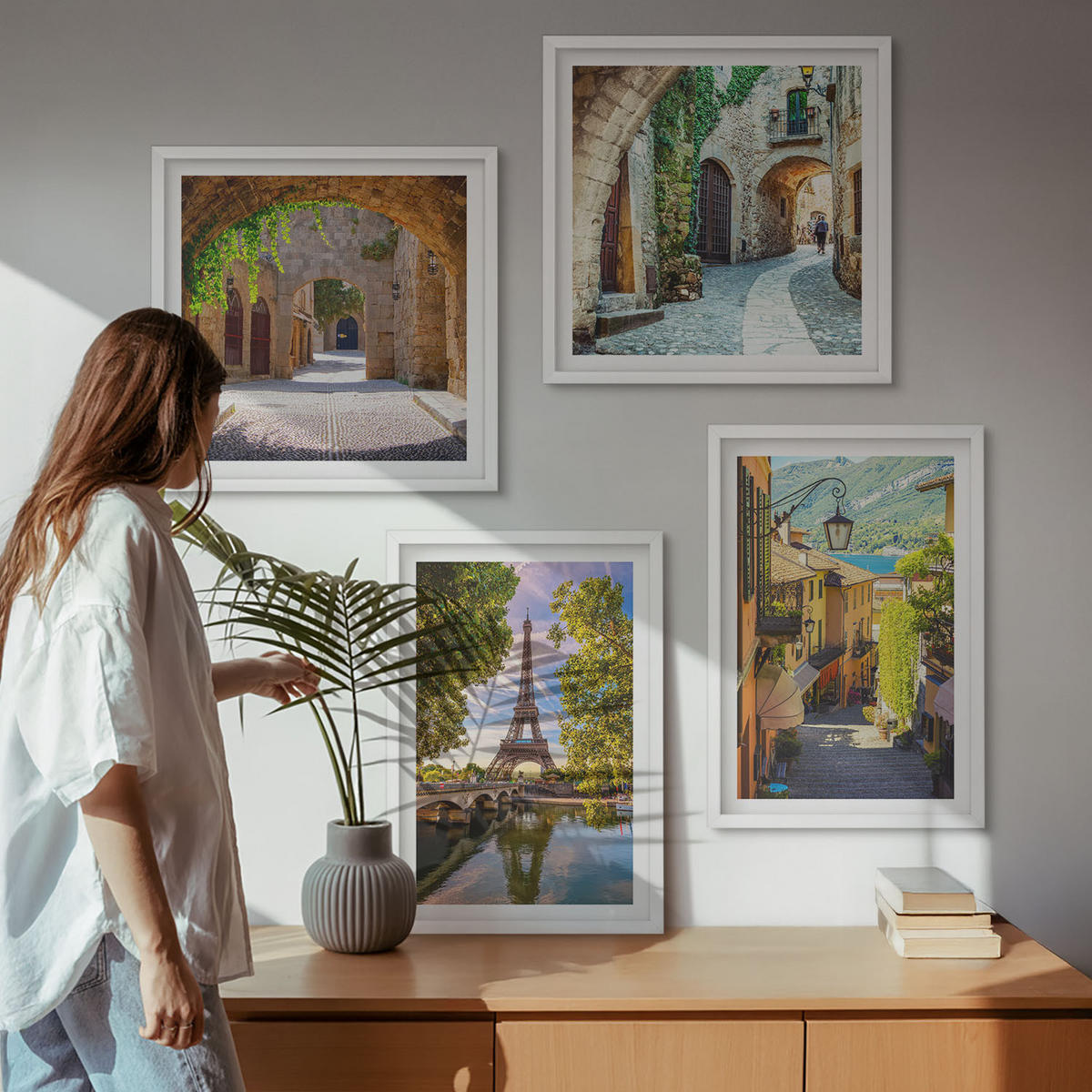 BILDER SET 4er Set - 50x50 cm & 40x60 cm Weißer Rahmen - Eiffels Straßenarchitektur - Weiß, Kunststoff (50/50cm) - TULUP
