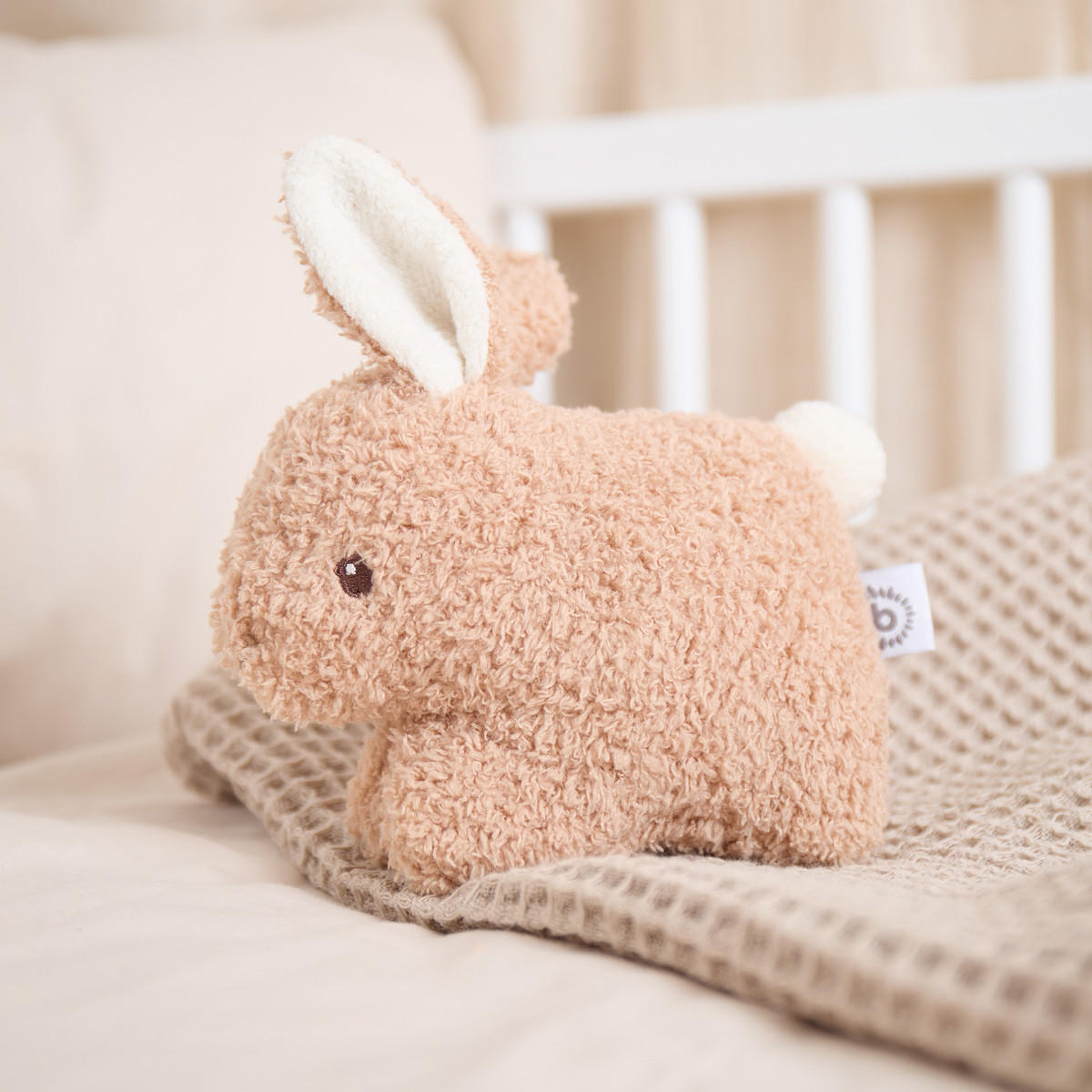 KUSCHELTIER Hase aus Boucle - Ab Geburt - Braun, Textil (13/17cm) - Bieco Spielwaren