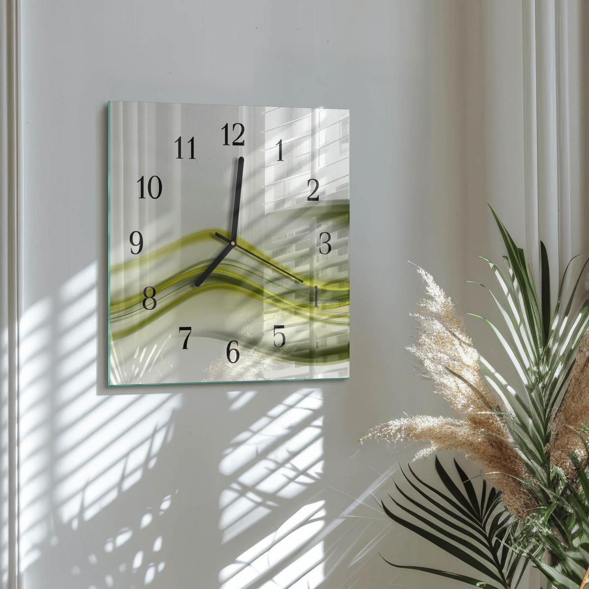 WANDUHR 30x30 cm - Abstrakte Linien - Grün, Glas (30/30/0.4cm) - TULUP