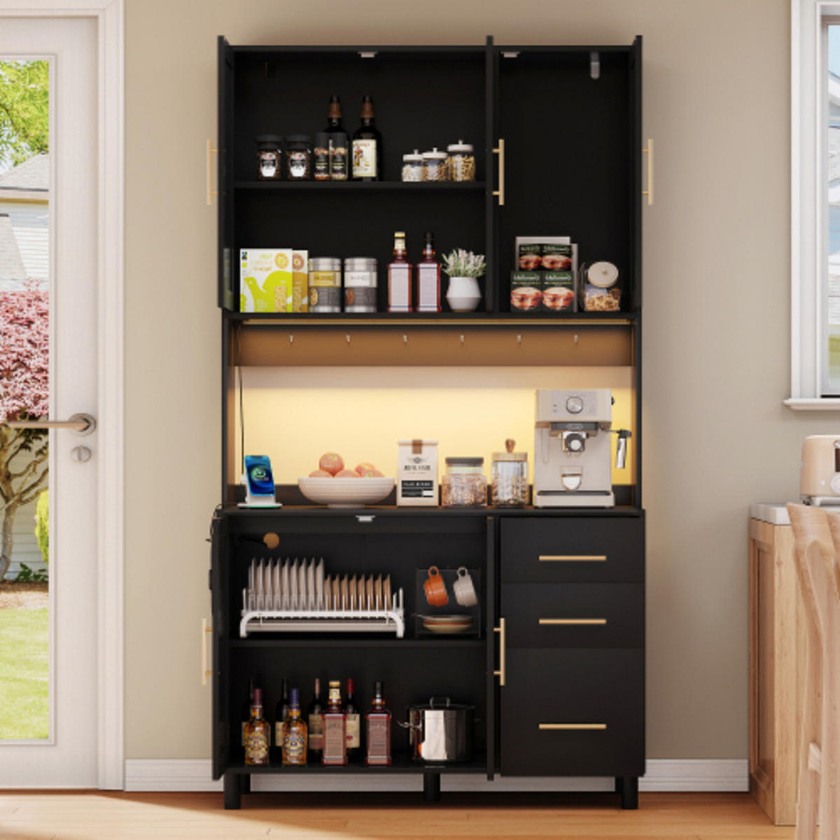 KÜCHENSCHRANK Schwarz aus MDF mit Rattanfront, LED-Beleuchtung und integrierten Steckdosen 100×40×183 cm - Schwarz, Holzwerkstoff (100/183/40cm) - Luhomfu