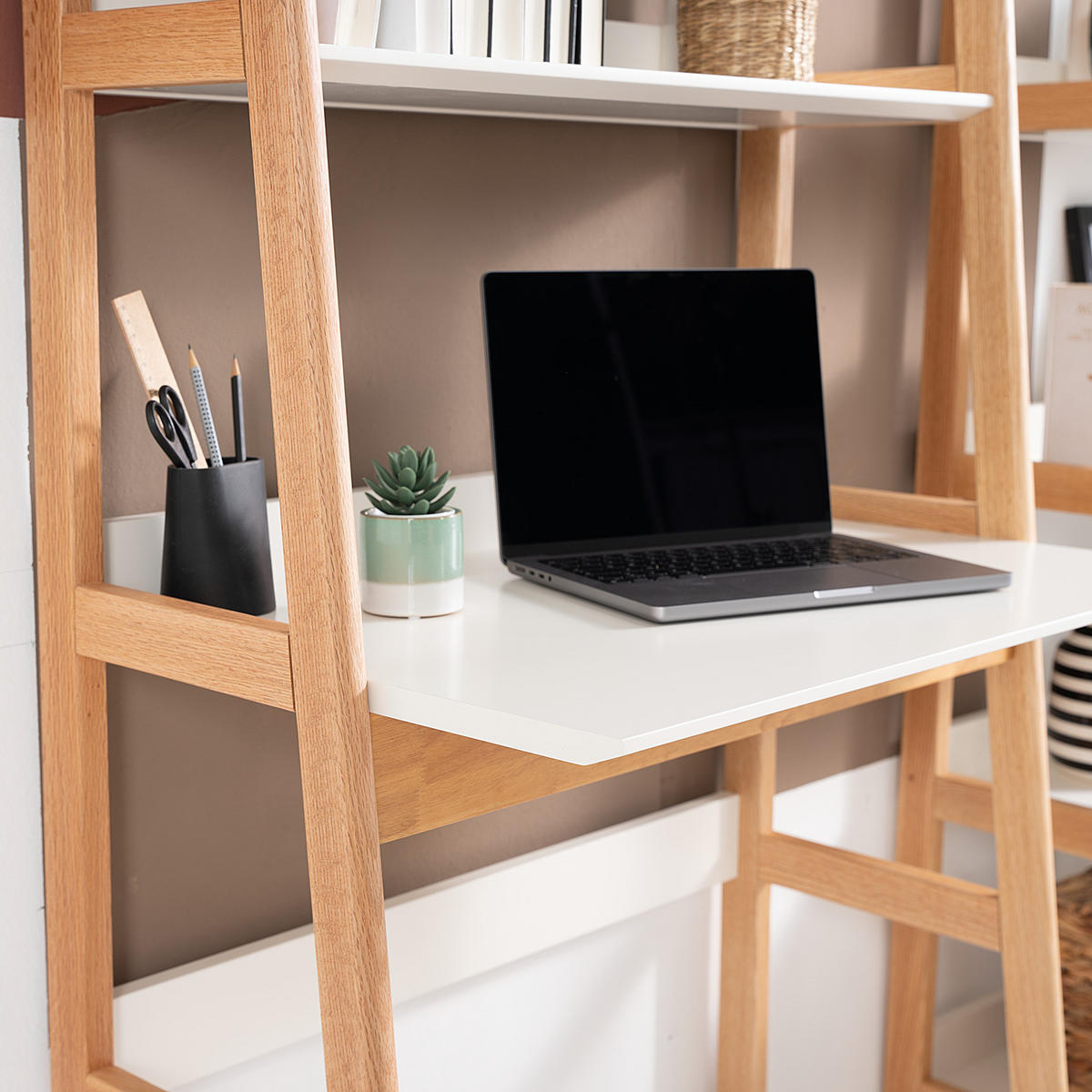 SCHREIBTISCHREGAL - Weiß - Weiß, Holz (52/80/180cm) - home24