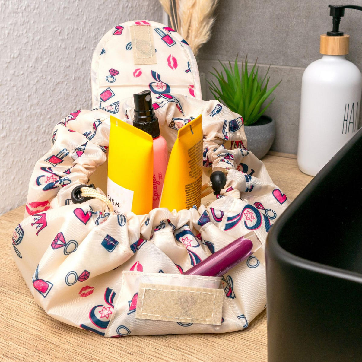 KOSMETIKTASCHE mit Reißverschlussfächern - Weiß, Kunststoff (54/1/62cm) - Intirilife