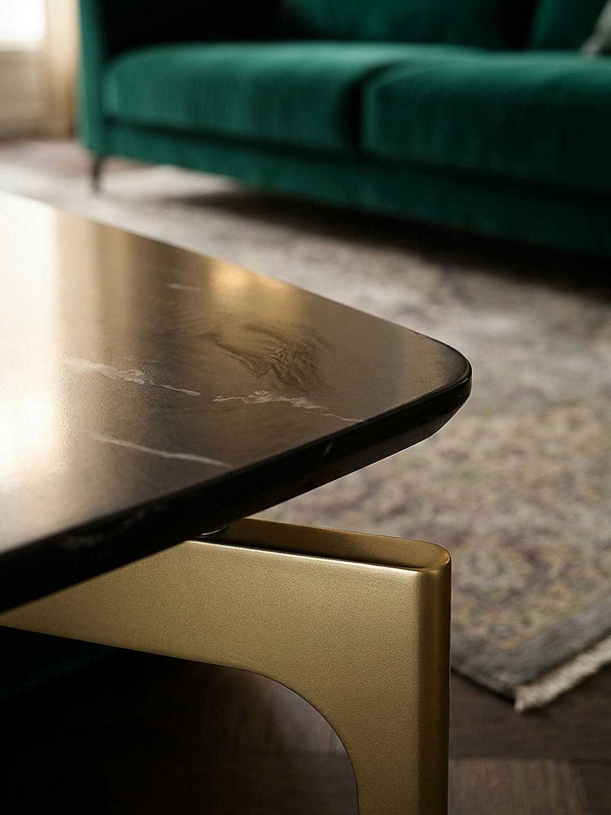 COUCHTISCH Schwarz/Gold Hochglanz Marmor Optik 120x60x30.5 cm Metall-Gestell - Goldfarben/Schwarz, Holzwerkstoff/Metall (60/120/31cm) - KADIMA DESIGN
