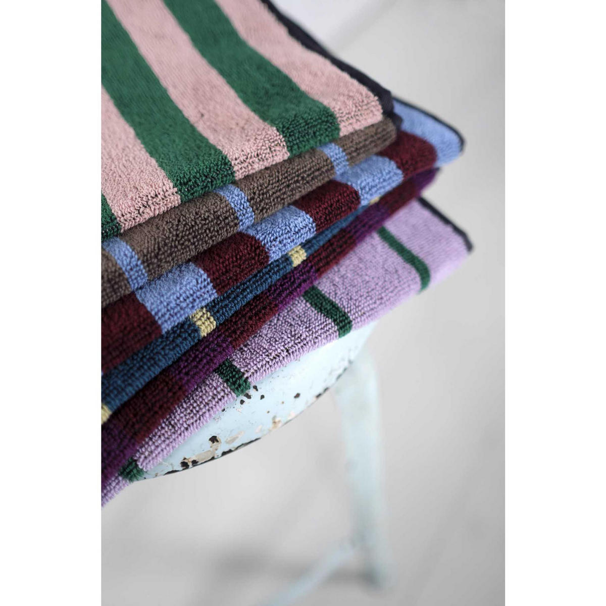 HANDTUCH Charly blaubeere 50 x 100 cm - Violett, Textil (50/100cm)
