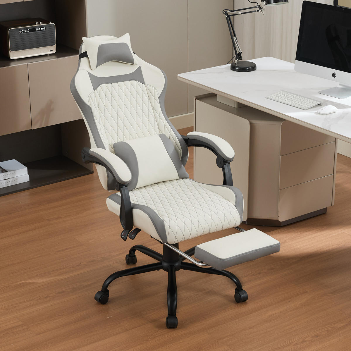 GAMING-STUHL weiß mit Rautensteppung, Fußstütze, Nacken- und Lendenkissen, höhenverstellbar - Weiß, Leder (54/124/62cm) - BRILVERDE