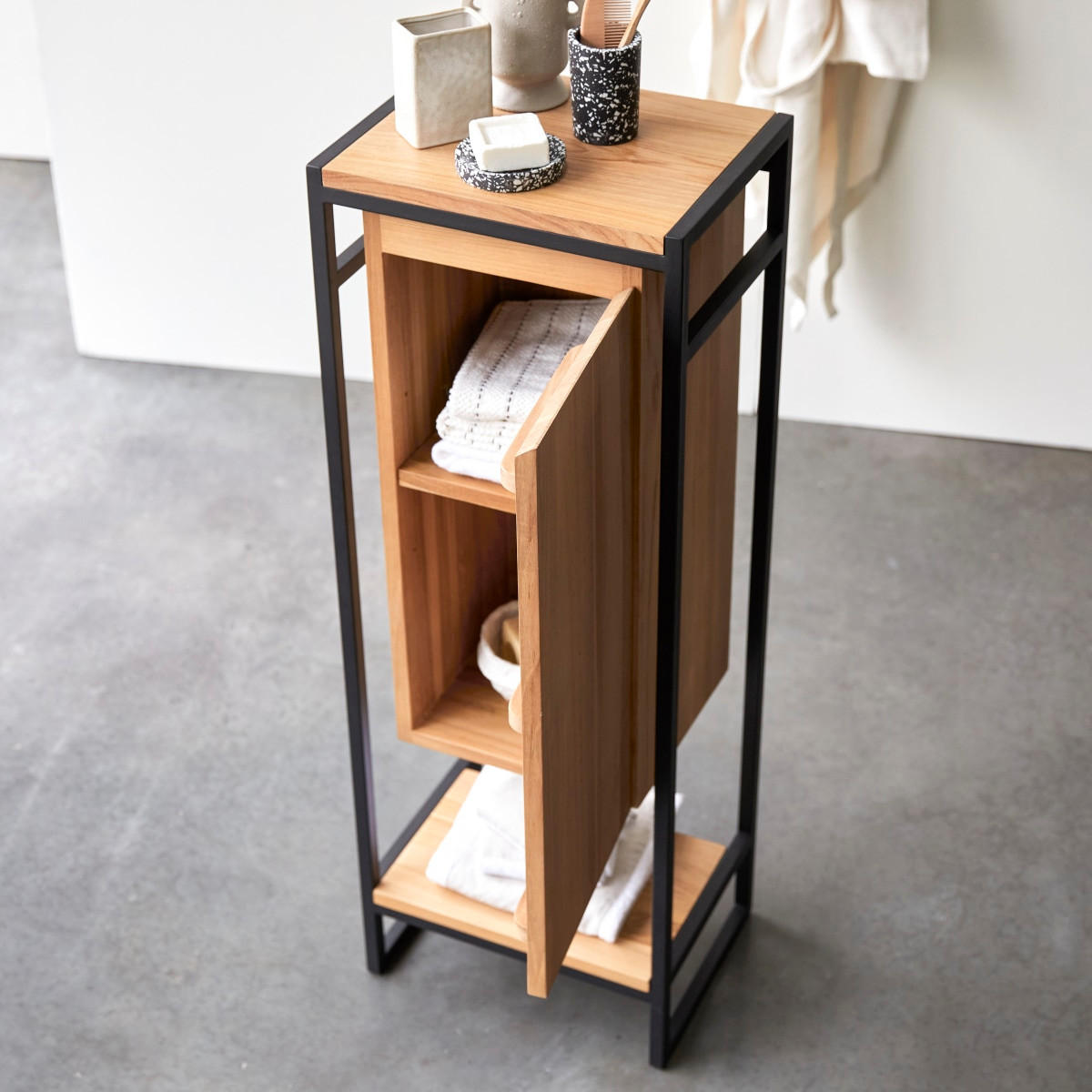 HOCHSCHRANK Michal Natur aus Teak - Naturfarben, Holz (40/110/30cm) - Tikamoon
