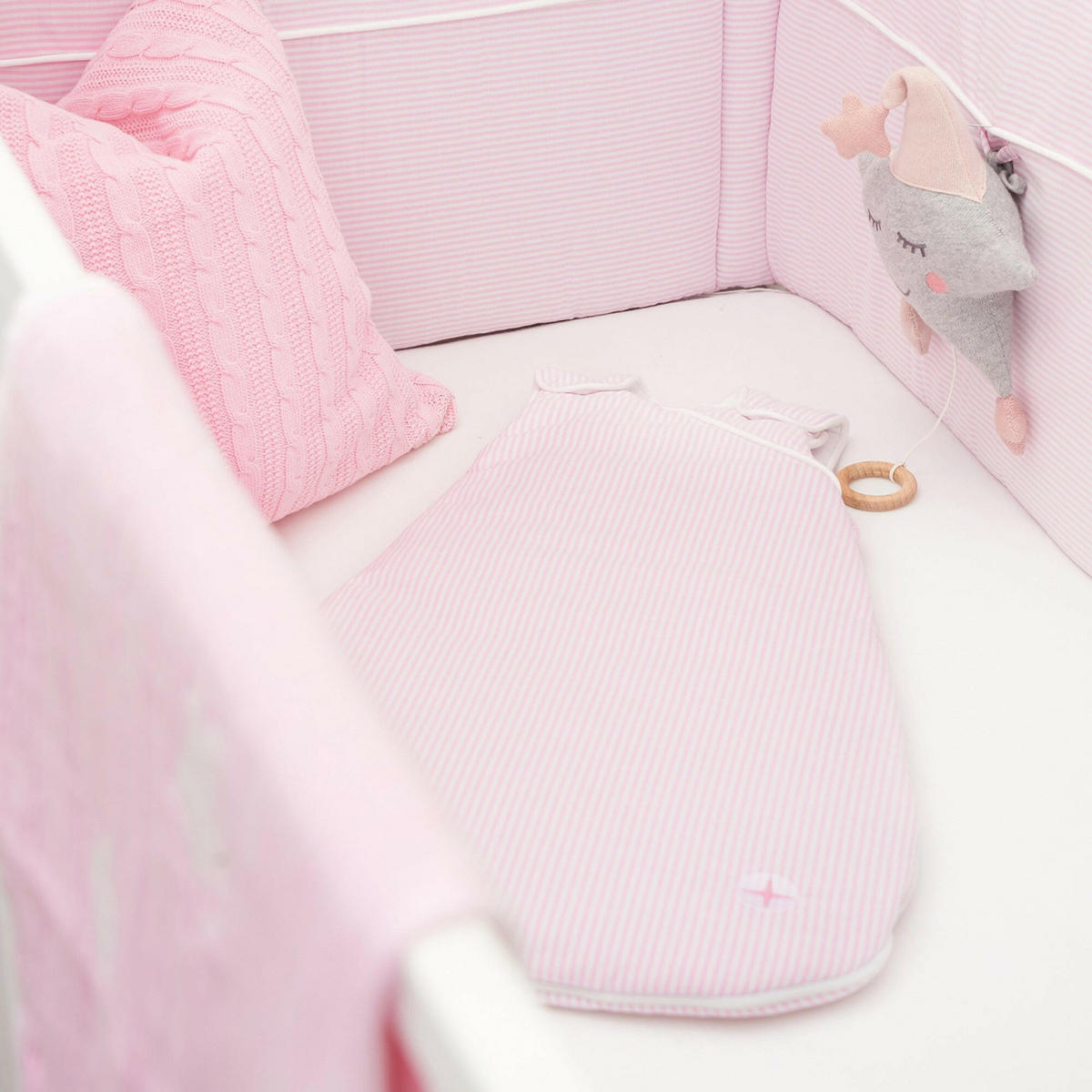 BETTNESTCHEN Babynestchen Bettumrandung Kinderbett stabil und sicher - innovatives System - Rosa, Textil (214/46cm) - nordic coast company