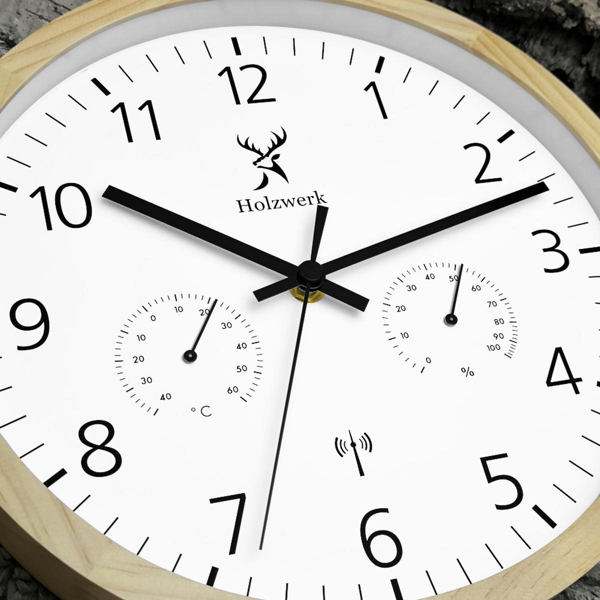 WANDUHR Holz Designer MEERSBURG (FUNK) Wand Uhr, beige, weiß - Beige/Schwarz, Glas/Holz (30/30/4.2cm) - Holzwerk