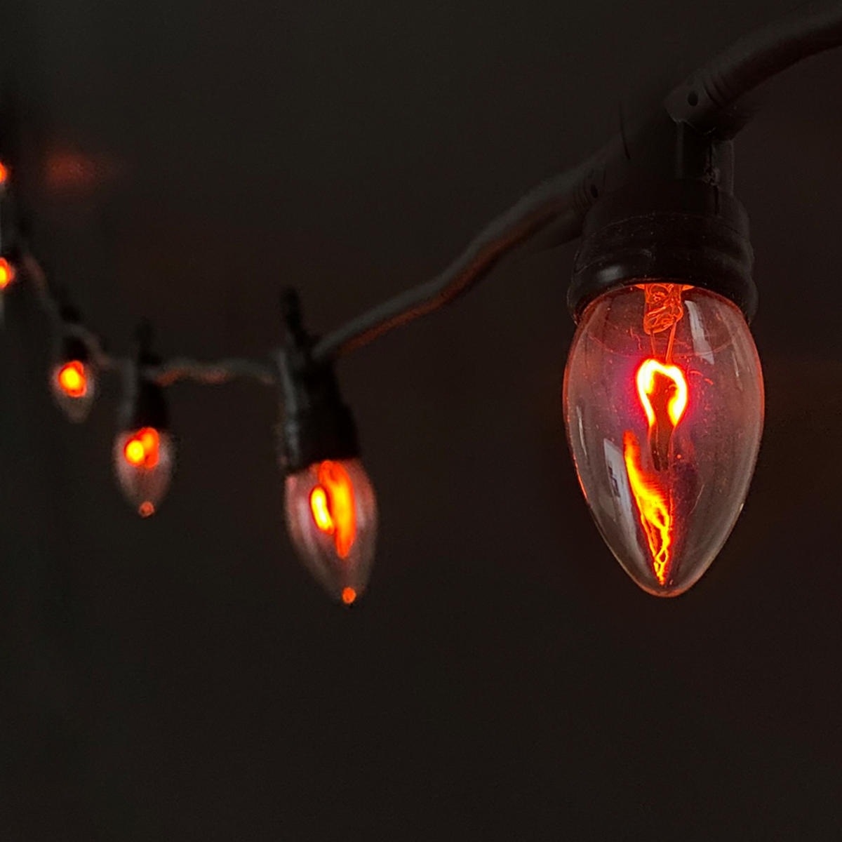 LICHTERKETTE mit Flammeneffekt 360 cm 10 Glühbirnen E14 Innen/Außen - Schwarz, Kunststoff (360cm) - ECD-Germany