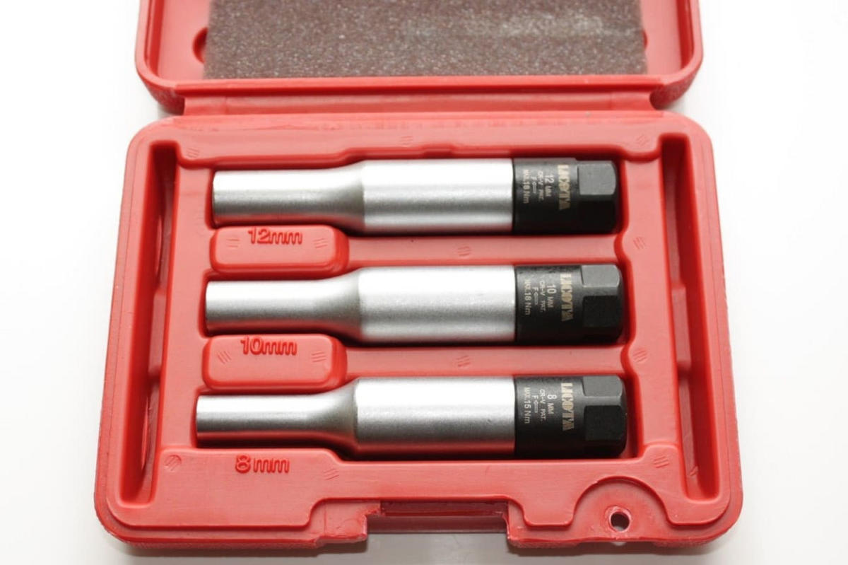 STECKNÜSSE Glühkerzennuss-Satz, 3/8 Zoll, SW8-SW12 - Chromfarben, Metall (5/1/1cm) - BONI-SHOP