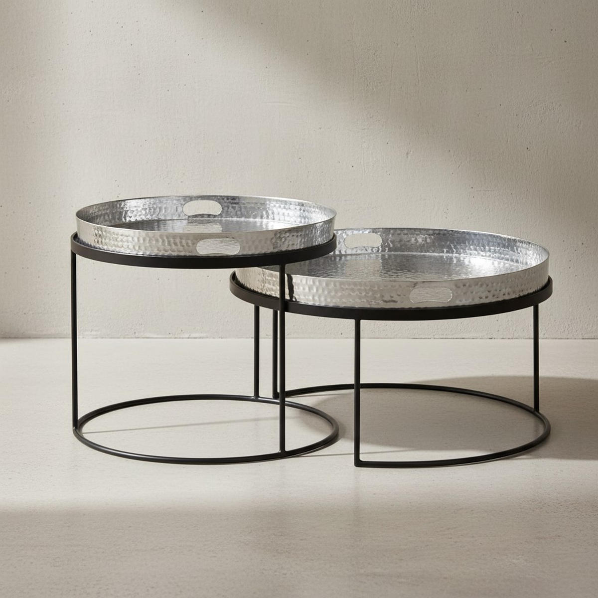 COUCHTISCH 2er Set Aluminium Hammerschlag Handgefertigt, Silber 56x56x33 cm - Silberfarben/Schwarz, Metall (56/56/33cm) - KADIMA DESIGN