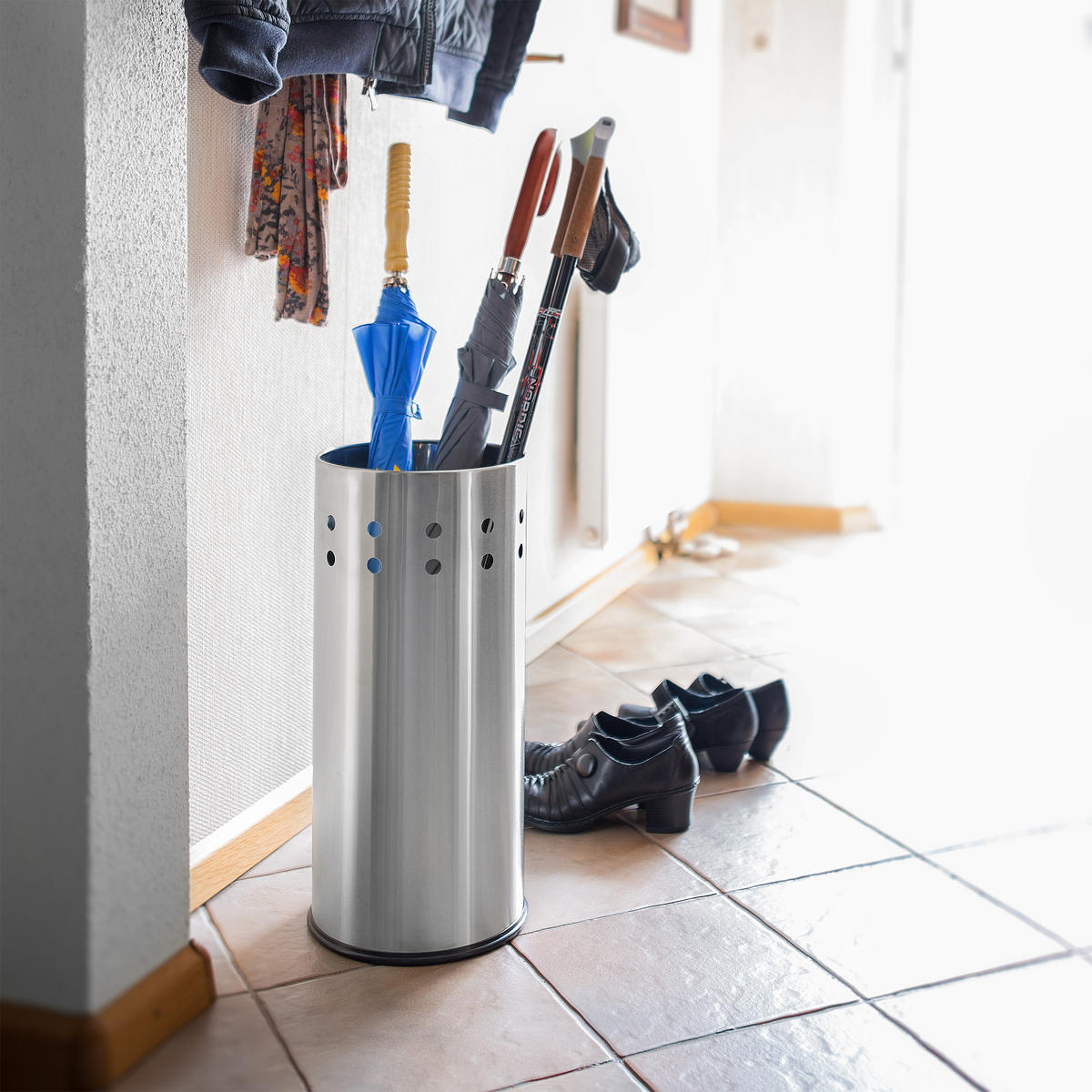 SCHIRMSTÄNDER - Silberfarben, Kunststoff/Metall (22.5/49.5/22.5cm) - Relaxdays