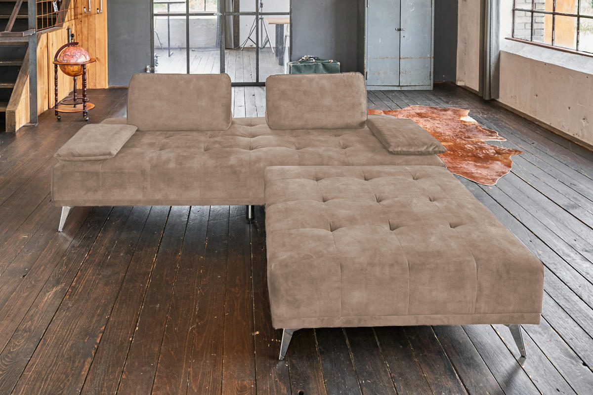SOFA MIT HOCKER WIOLO Taupe Velvet - Taupe/Silberfarben, Textil/Metall (220/80/240cm) - KAWOLA