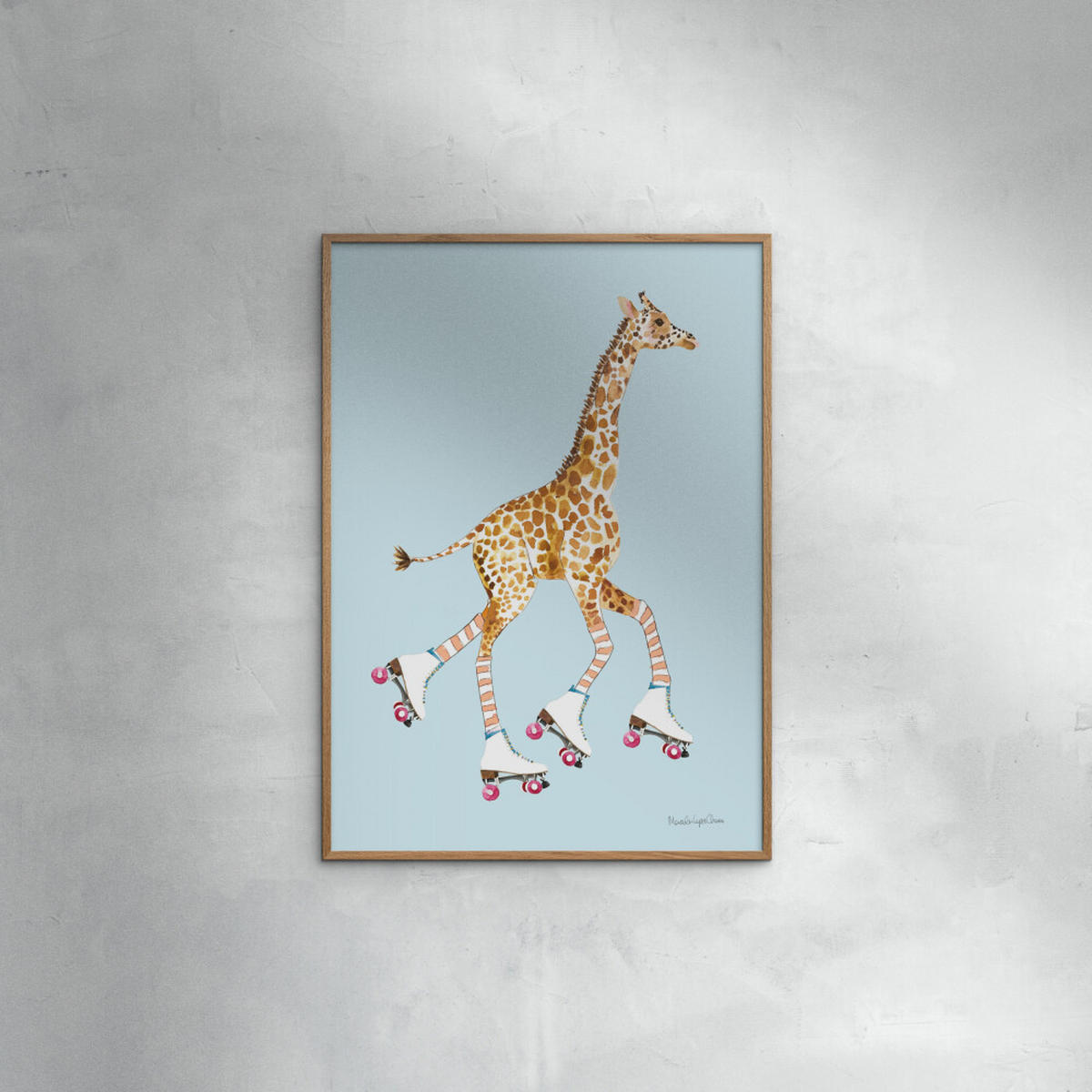 POSTER mit Rahmen Wild Apple - Giraffe joy ride VI - Blau/Eichefarben, Holz/Papier (70/100cm) - Poster&Frame