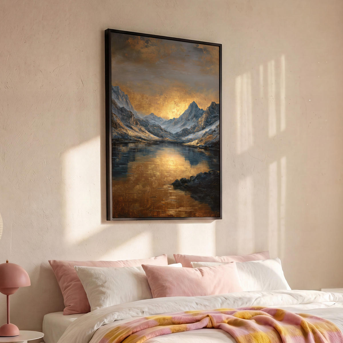 LEINWAND Bilder mit Rahmen - Bergkulisse mit goldenem Sonnenuntergang - 80x120 - Goldfarben, Textil (80/120cm) - MuchoWow