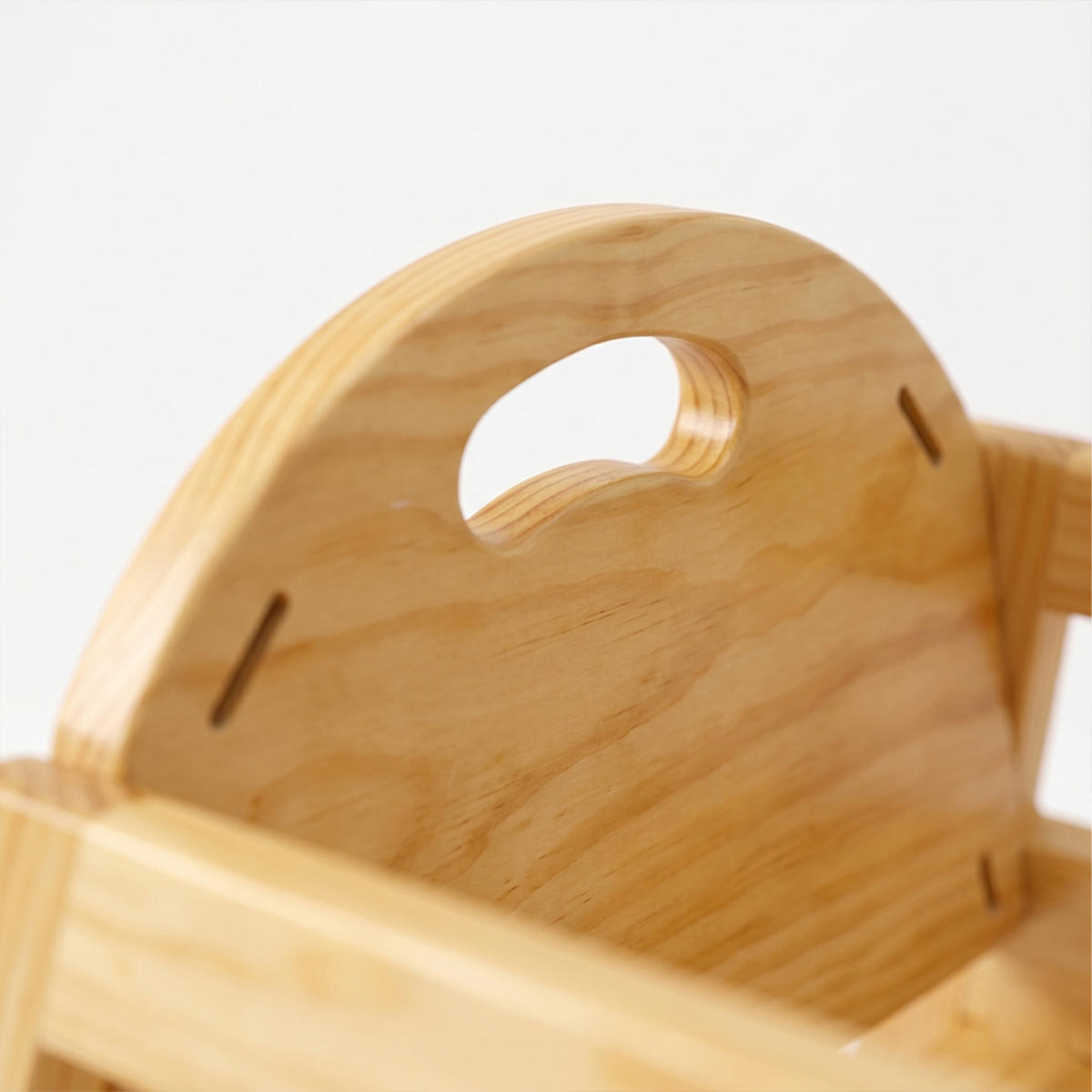 KINDERHOCHSTUHL Natur Kiefernholz 5-Punkt-Gurt - Hellbraun, Holz (48/76/49.5cm) - Relaxdays