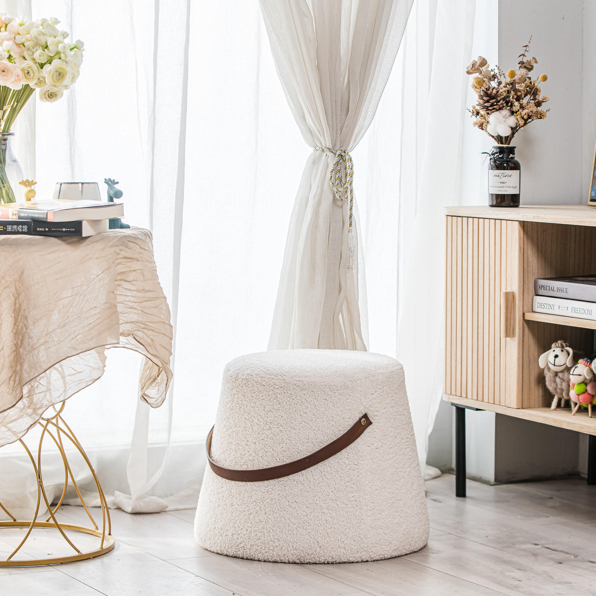 POUF Samt Weiß - Weiß, Textil (42/36/42cm) - Nordlys