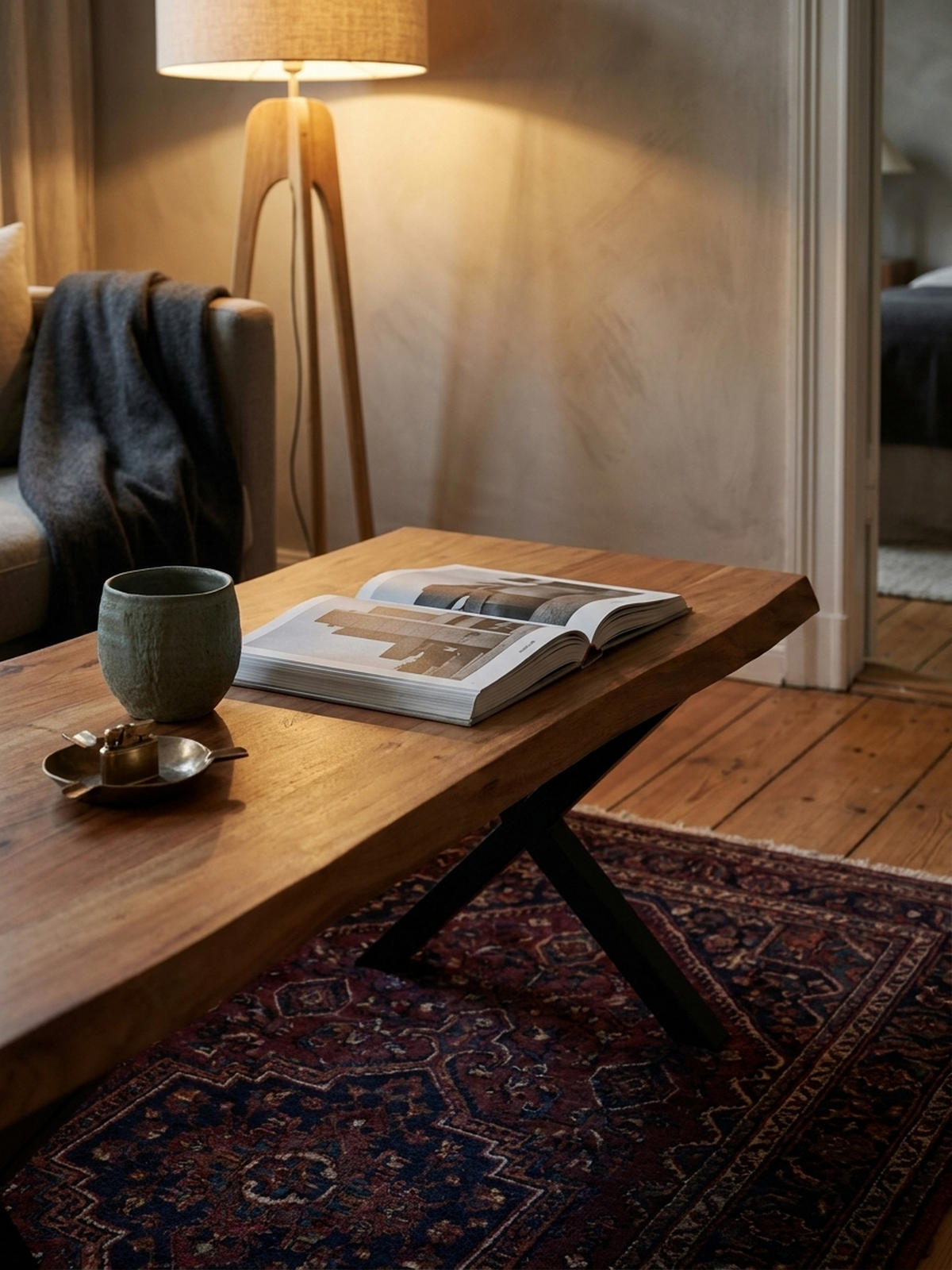 COUCHTISCH Braun Massivholz Akazie Baumkante 120x60x46cm, Metallbeine X-Form - Schwarz/Akaziefarben, Holz/Metall (60/120/46cm) - KADIMA DESIGN