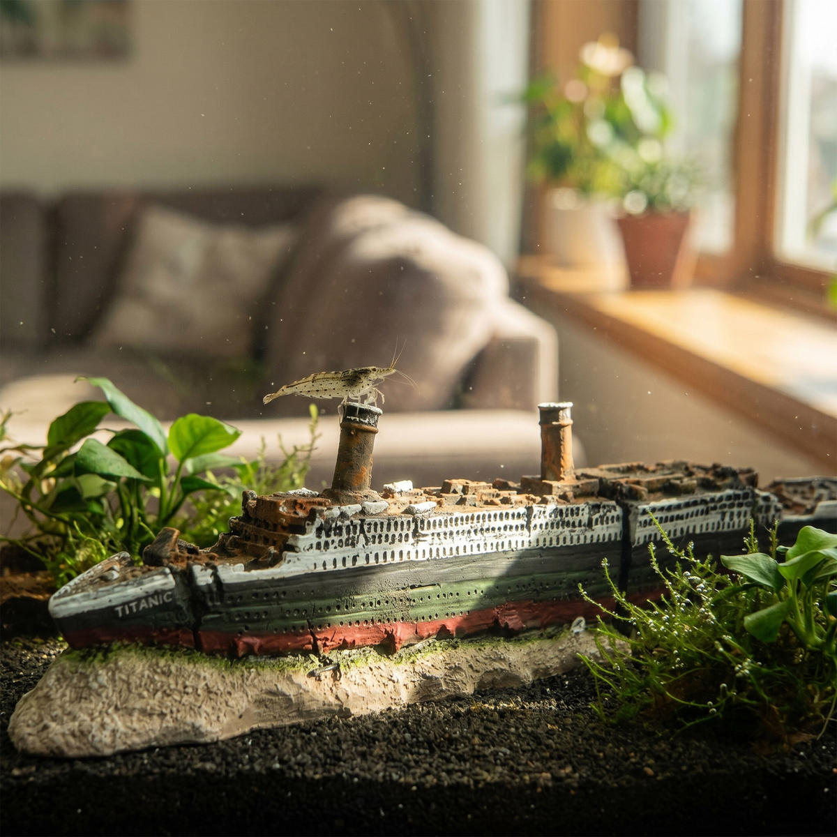 VÝZDOBA akvária - různobarevná, plast (38.5/9/5cm) - Relaxdays