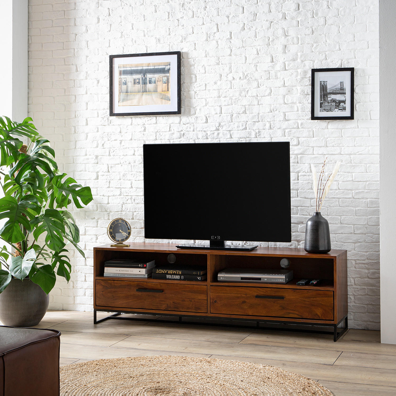 TV-LOWBOARD - Akazie massiv / Eisen, Breite 160 cm - Akaziefarben, Holz (160/50/40cm) - home24