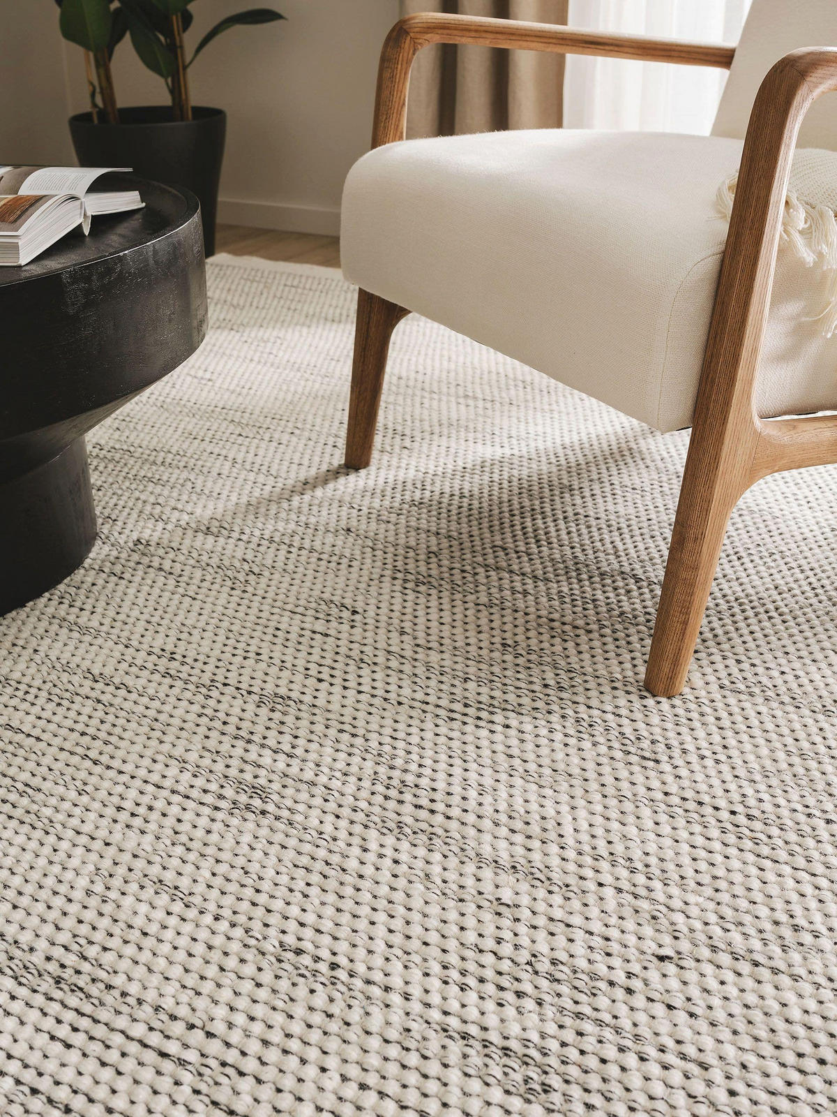 WOLLTEPPICH Rocco Beige/Schwarz 140x200 cm - Beige, Textil (140/200cm) - benuta Pure