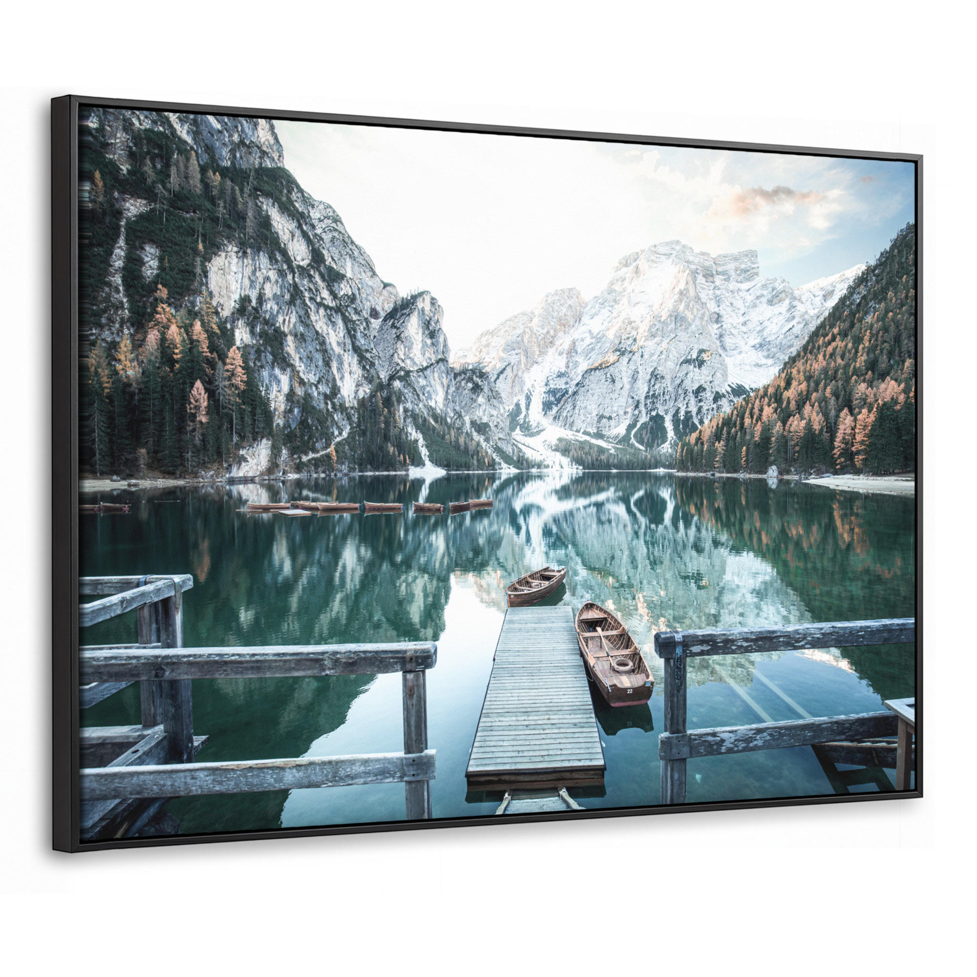 LEINWAND Bilder mit Rahmen - Natur - Berge - Schnee - Wald - Boot - 80x60 - Hellgrün, Textil (80/60cm) - MuchoWow