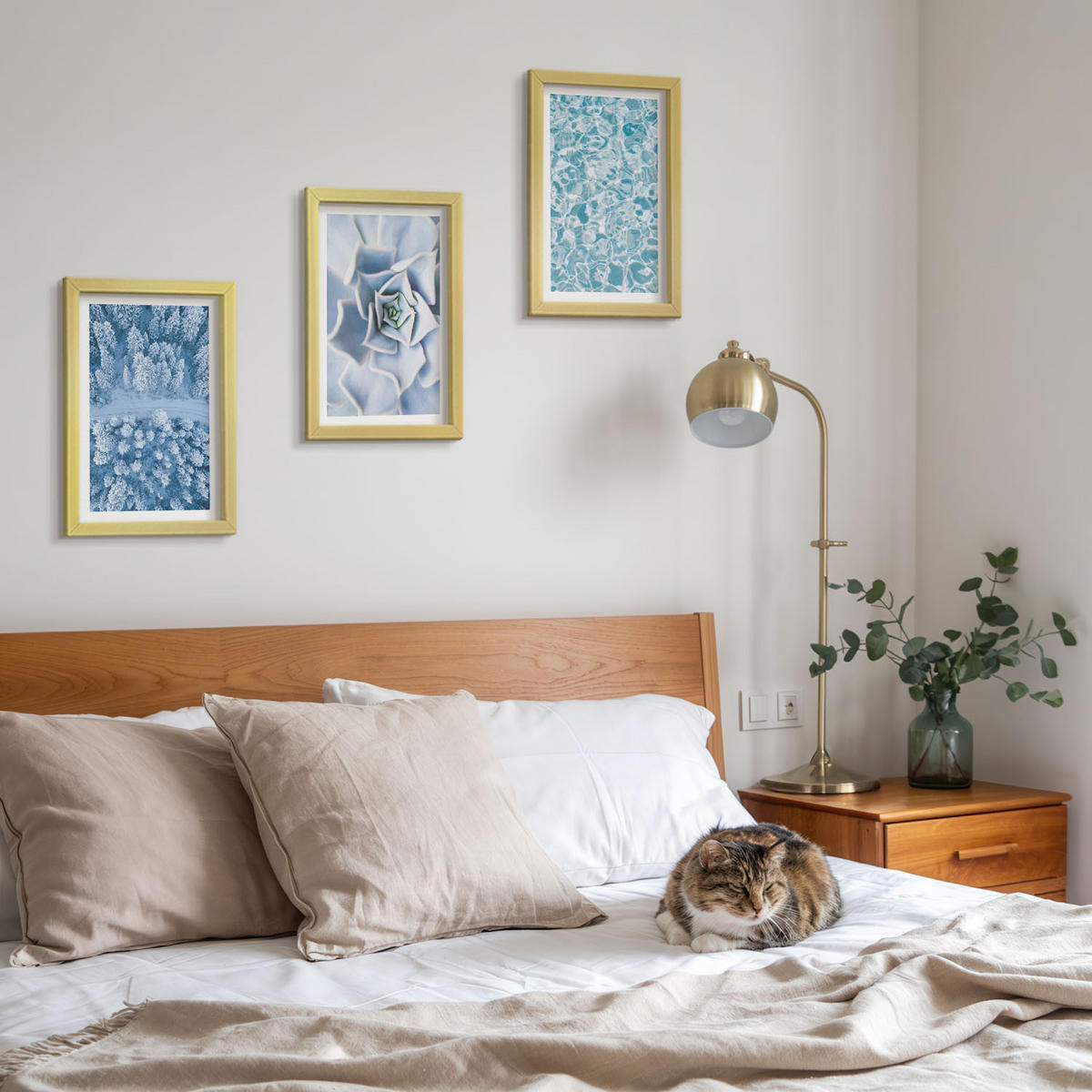 BILDER SET 3er Set - 20x30 cm Goldrahmen - Winterwald blaue Blume Wasser - Goldfarben, Kunststoff (20/30cm) - TULUP