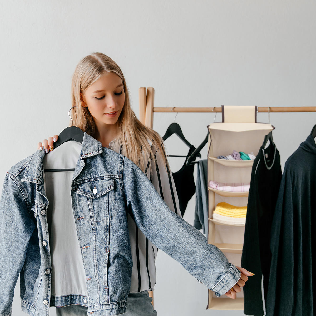 ZÁVESNÝ regál - béžová, textil/vlnitá lepenka (31cm) - Relaxdays