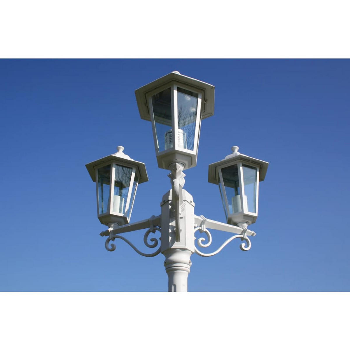 GARTENLATERNE 3-Flammig 215 Cm Weiss Aluminium - Weiß, Metall (55/55/215cm) - vidaXL