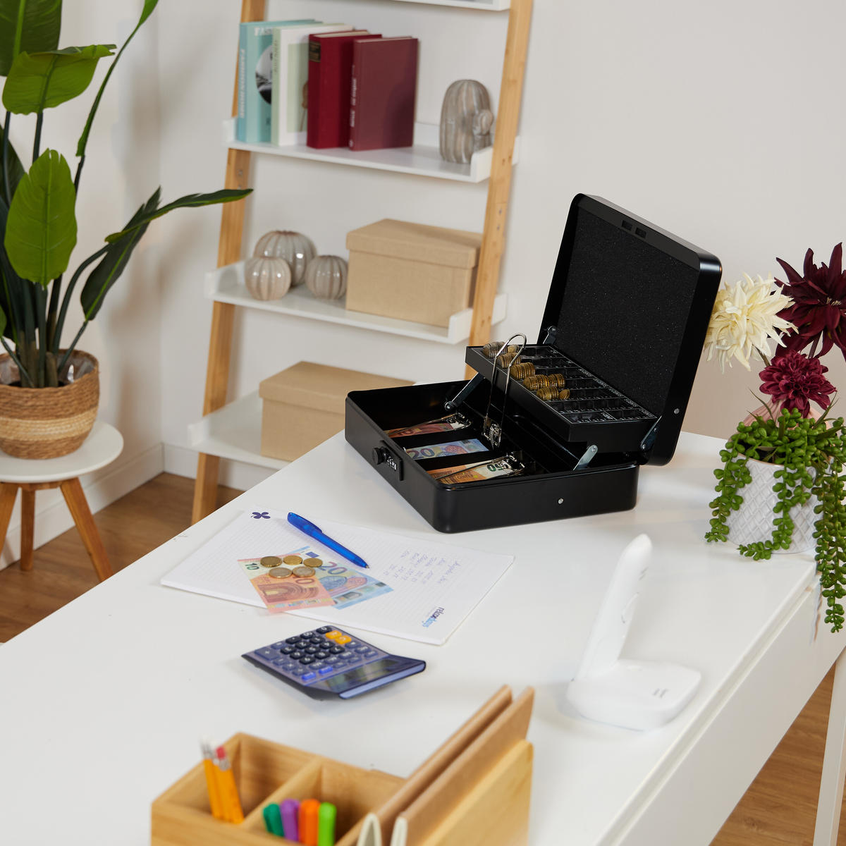 GELDKASSETTE Euro-Münzbrett - Schwarz, Kunststoff/Metall (30.5/8.5/25cm) - Relaxdays