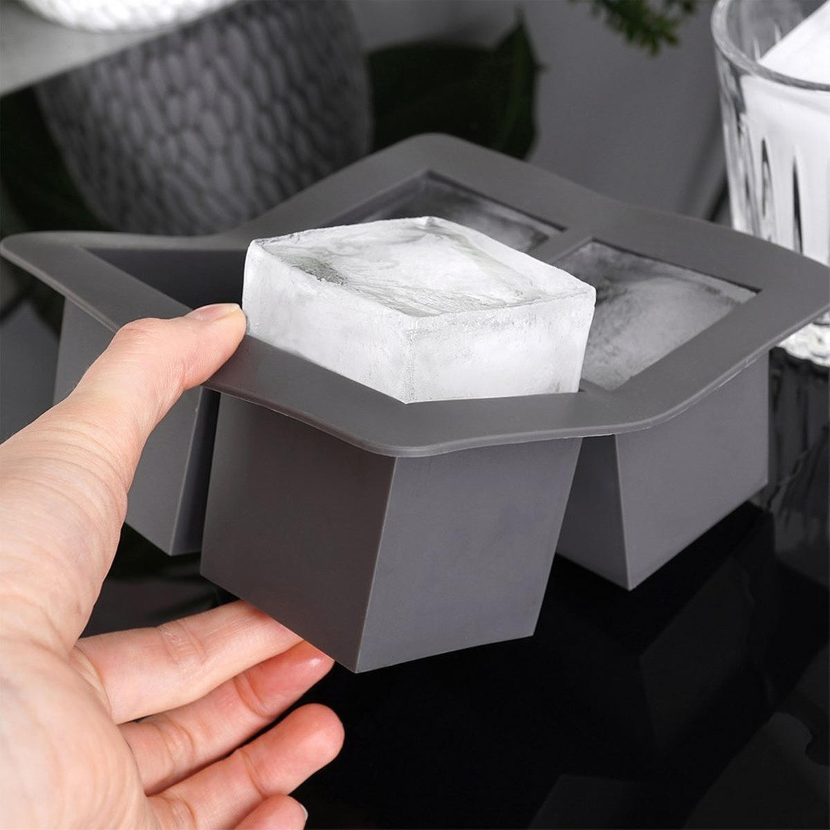 EISWÜRFELFORMER große Würfel XL für Whisky 16/16/6 cm - Anthrazit, Kunststoff (16/6/16cm) - Excellent Houseware