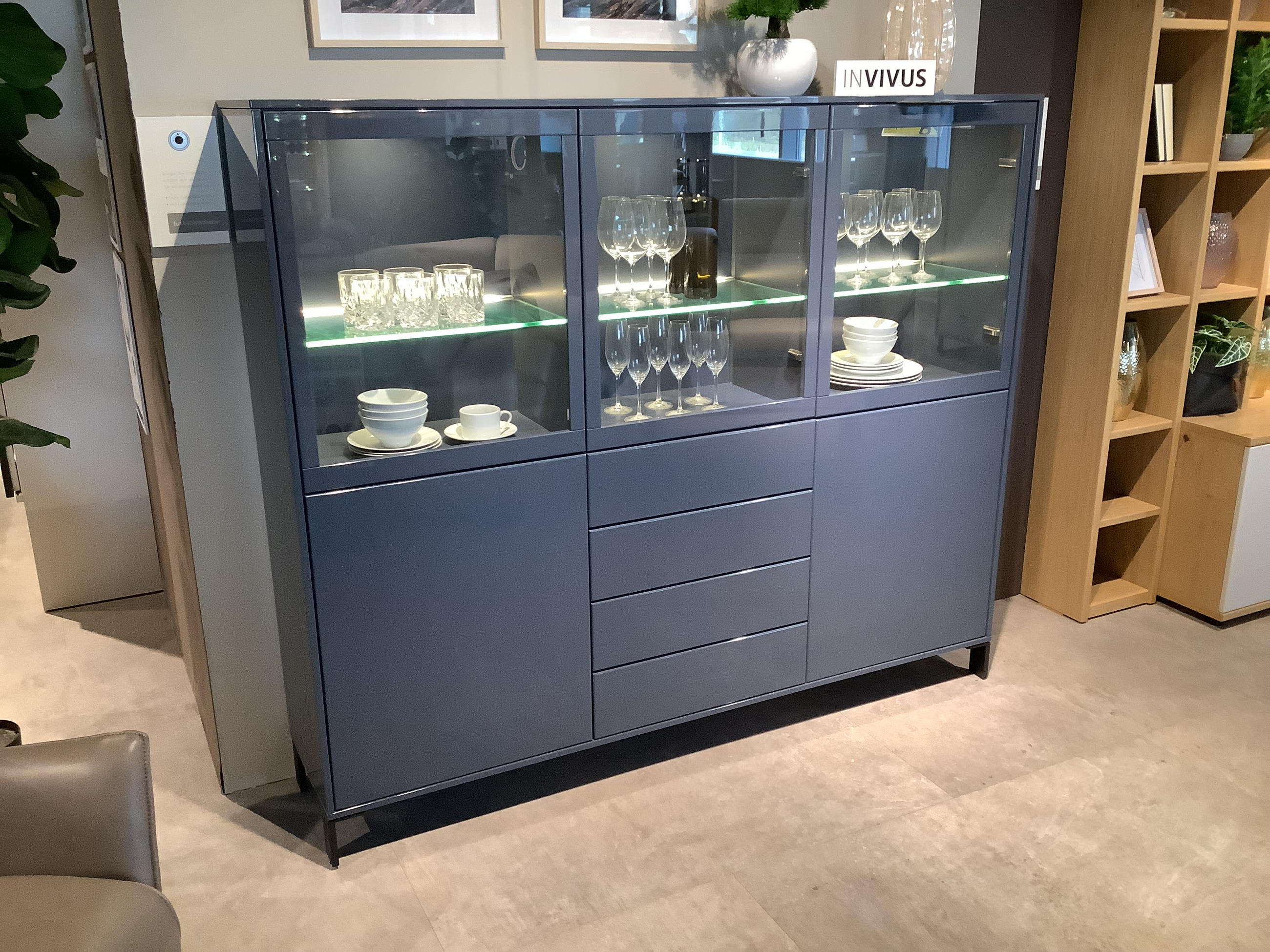 Highboard Innova - Invivus