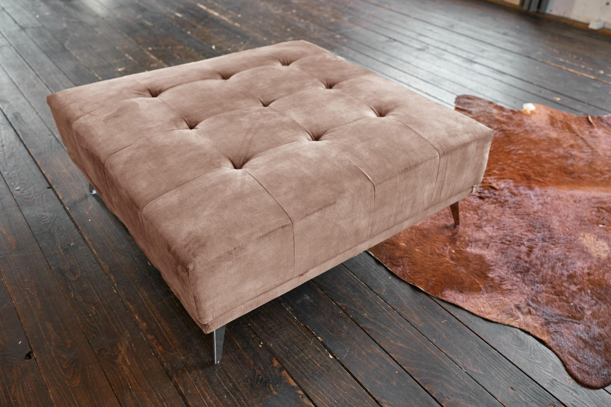 HOCKER WIOLO Taupe Velvet - Taupe/Silberfarben, Textil/Metall (110/42/110cm) - KAWOLA