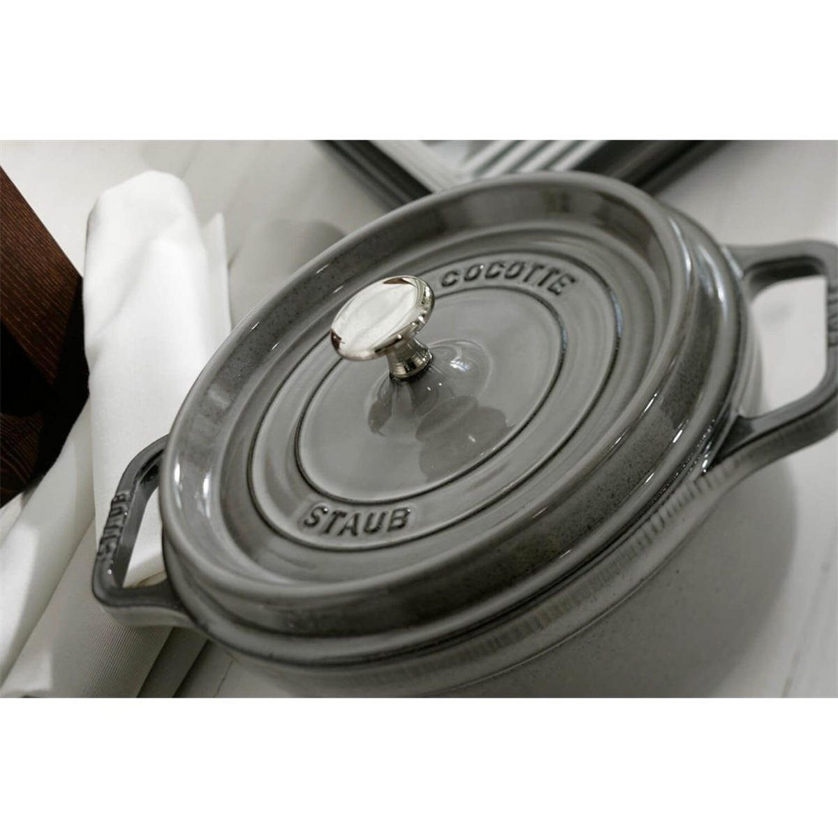 RUNDER Gusseisentopf 800 ml 405094750 - Grau, Metall (14cm) - Staub