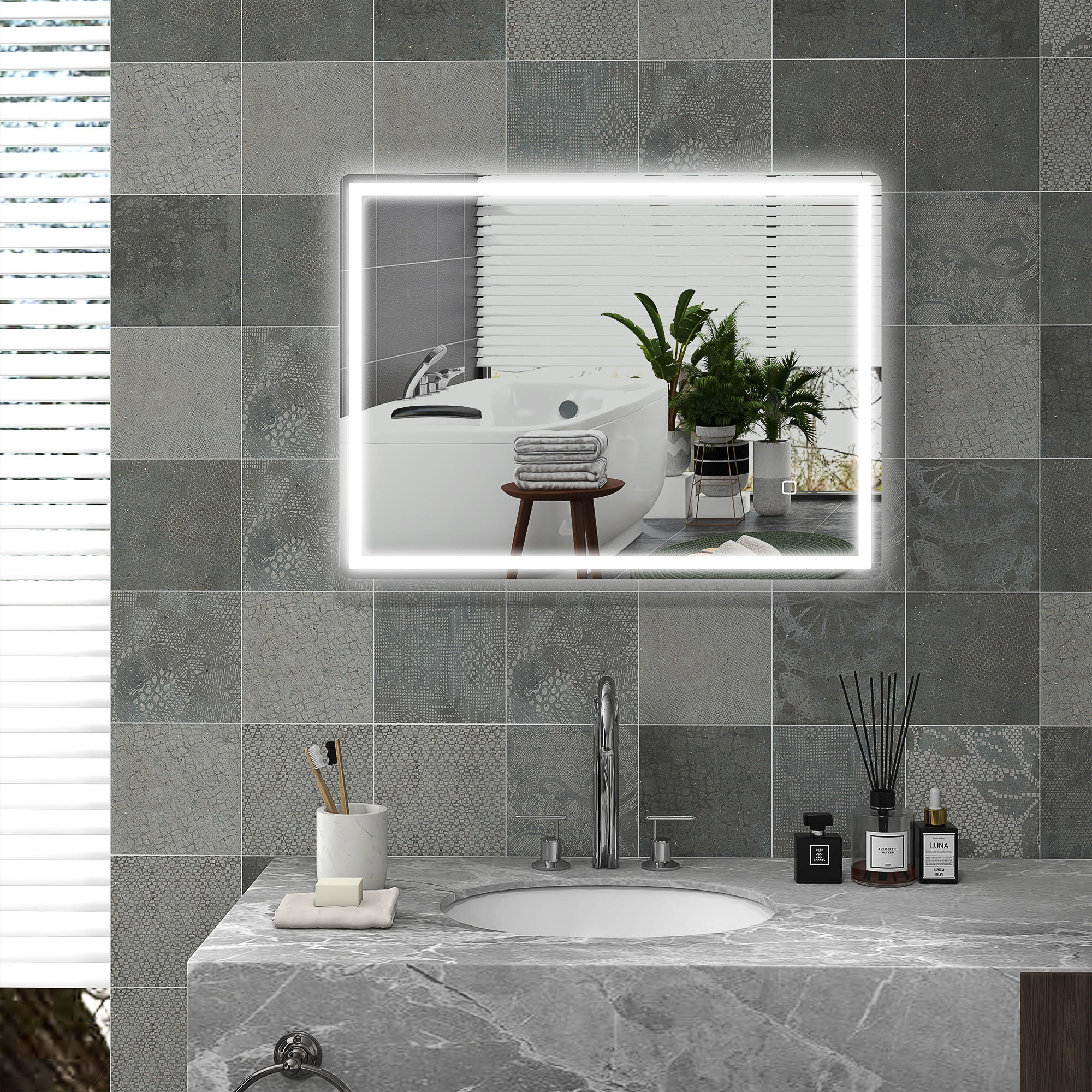 BADSPIEGEL, mit Touchschalter, Memory-Funktion, beschlagfrei, Wasserdicht - Silberfarben, Glas (60/4/80cm) - HOMCOM