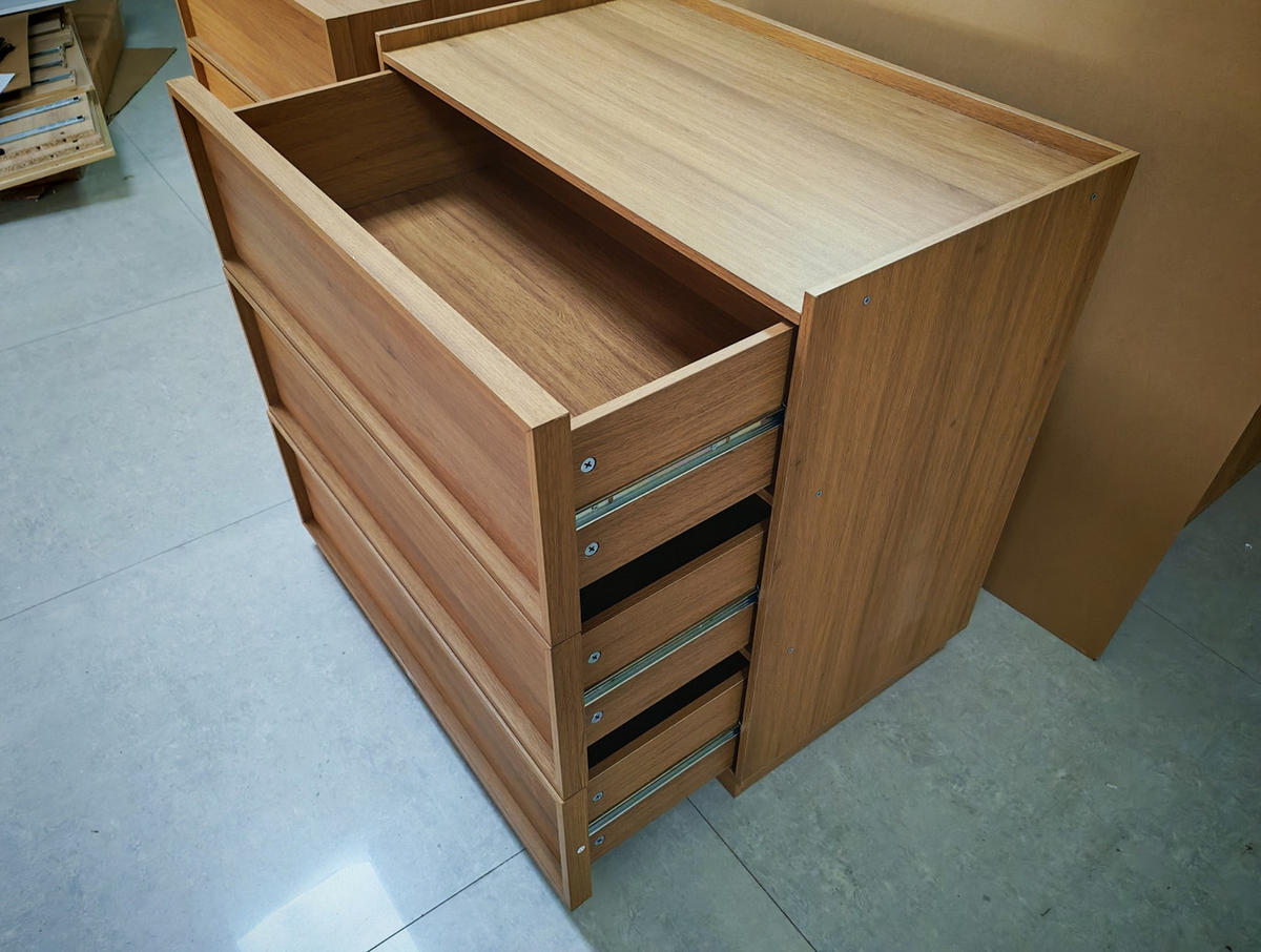 KOMMODE 80/78/48 cm Eichefarben aus MDF und Spanplatte mit 3 Schubladen - Nussbaumfarben, Holzwerkstoff (48/78/80cm) - OKMYHOME