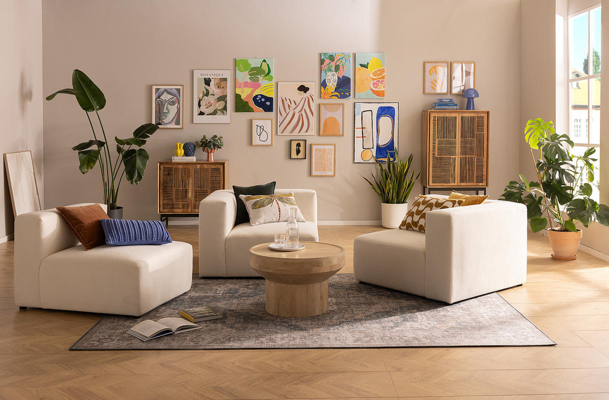HOME24 Massiver Couchtisch SPUNK - Naturfarben, Holz (70/70/43cm) - home24