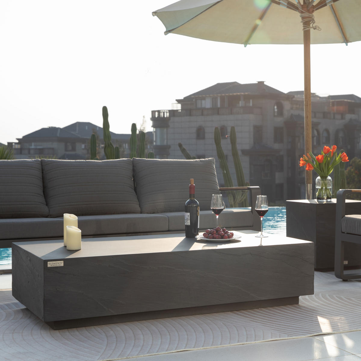 COUCHTISCH COLORADO aus GF-Beton Rechteck, Wetterbeständig, 153x77x36 cm - Dunkelgrau, Naturmaterialien (153/77/36cm) - Elementi