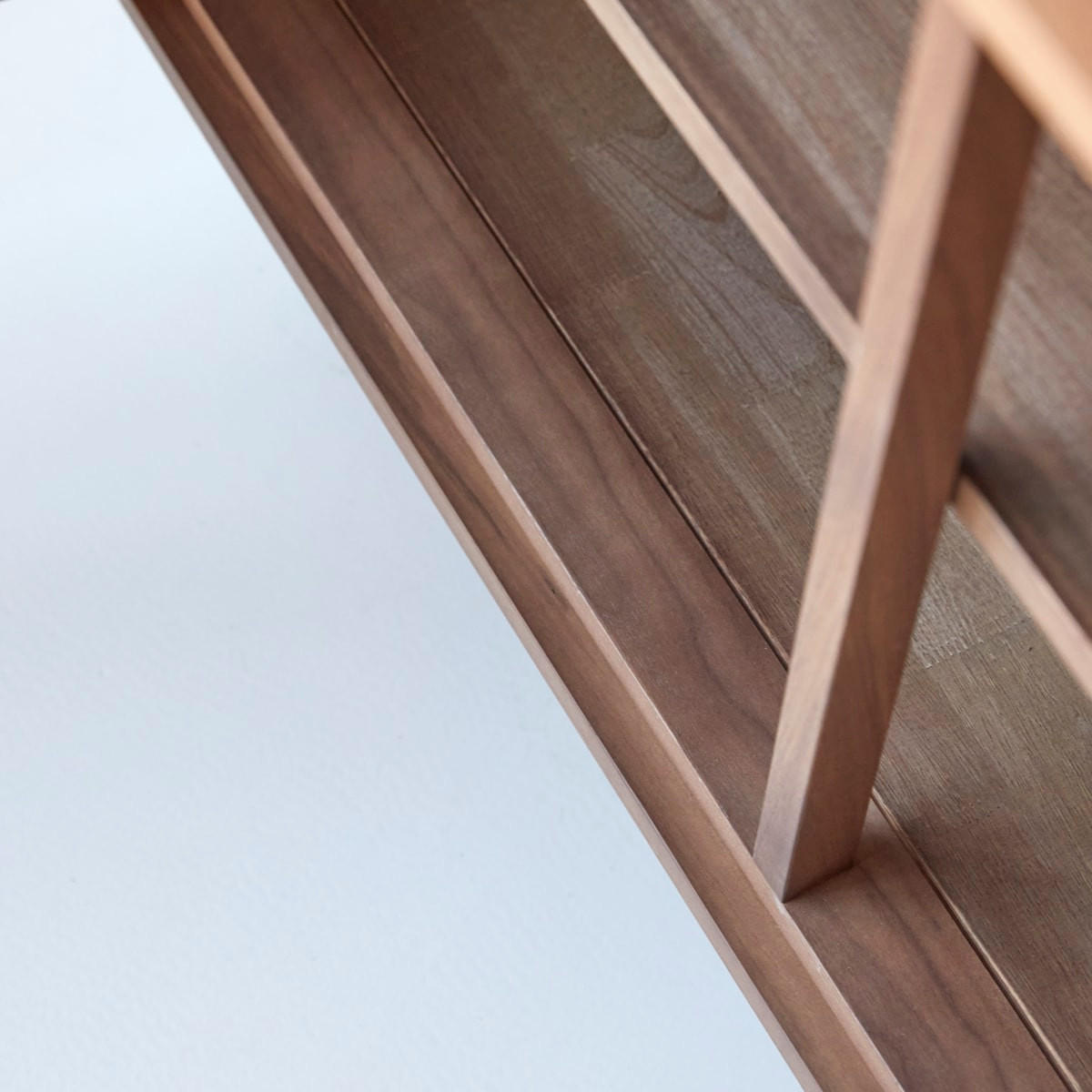 SIDEBOARD Jonàk Braun aus Walnuss - Braun, Holz (145/76/45cm) - Tikamoon