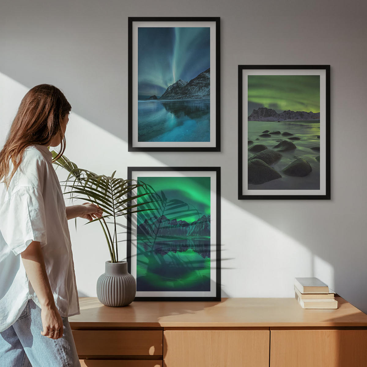 BILDER SET 3er Set - 40x60 cm Schwarzer Rahmen - Winterlandschaft der Aurora borealis - Schwarz, Kunststoff (40/60cm) - TULUP