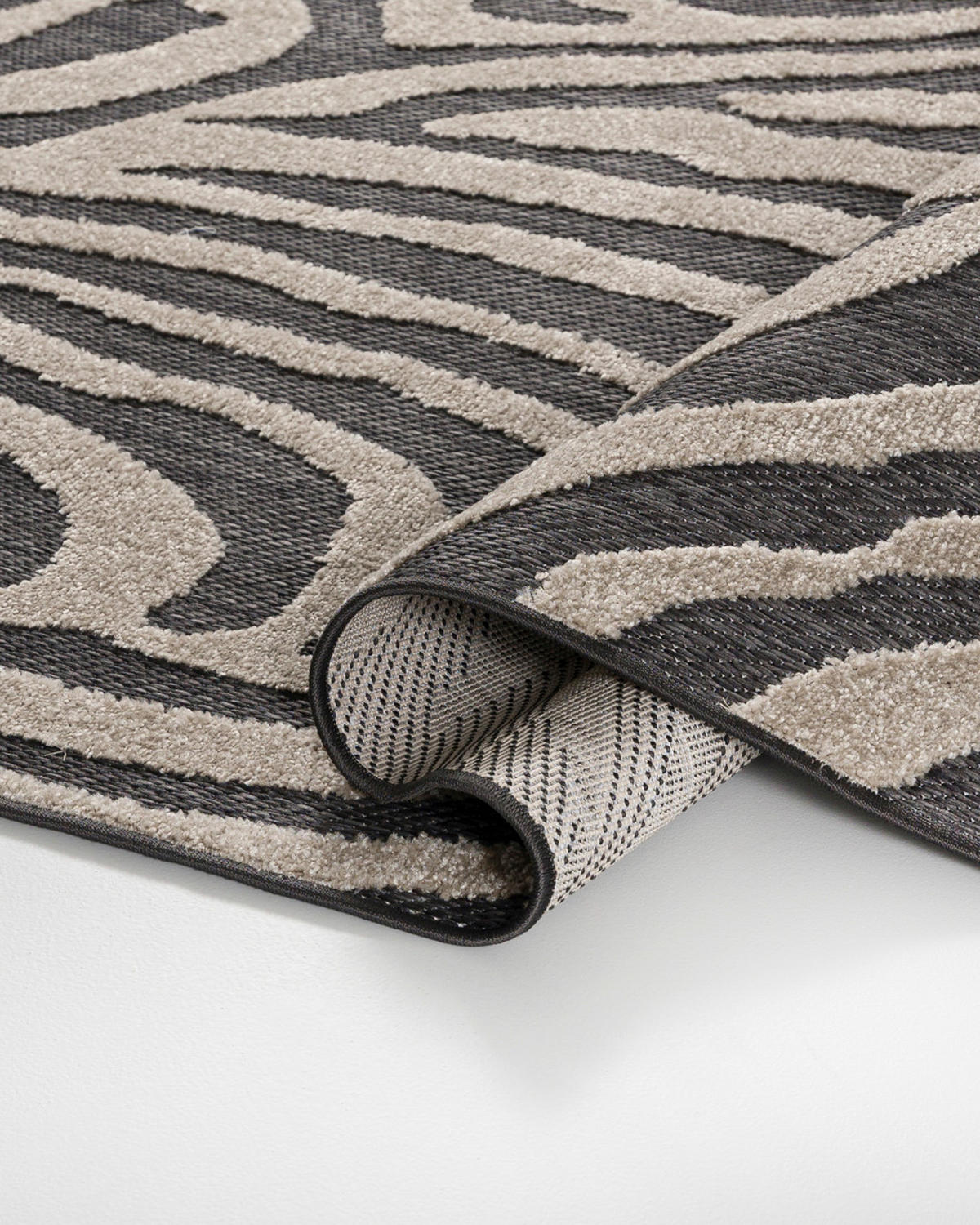 KOBEREC béžový pieskový cappuccino - 120 x 170 cm - čierna/béžová, textil (120/170cm) - Mazovia