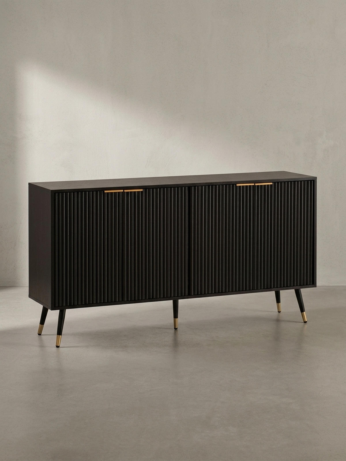 SIDEBOARD – Schwarz/Eiche-Dekor, 150x81x39 cm, mit Türen, Metallbeine - Goldfarben/Schwarz, Holzwerkstoff/Metall (150/81/39cm) - KADIMA DESIGN