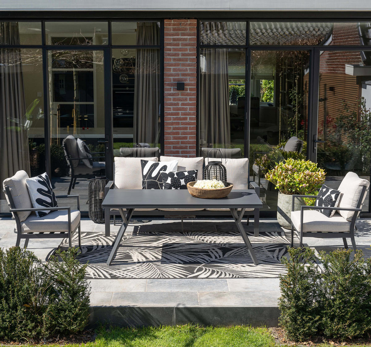 GARTENLOUNGESE Sergio Sofa 4-teilig, Premium Dining Set, Gartenmöbelset - Anthrazit, Metall - GARDEN IMPRESSIONS