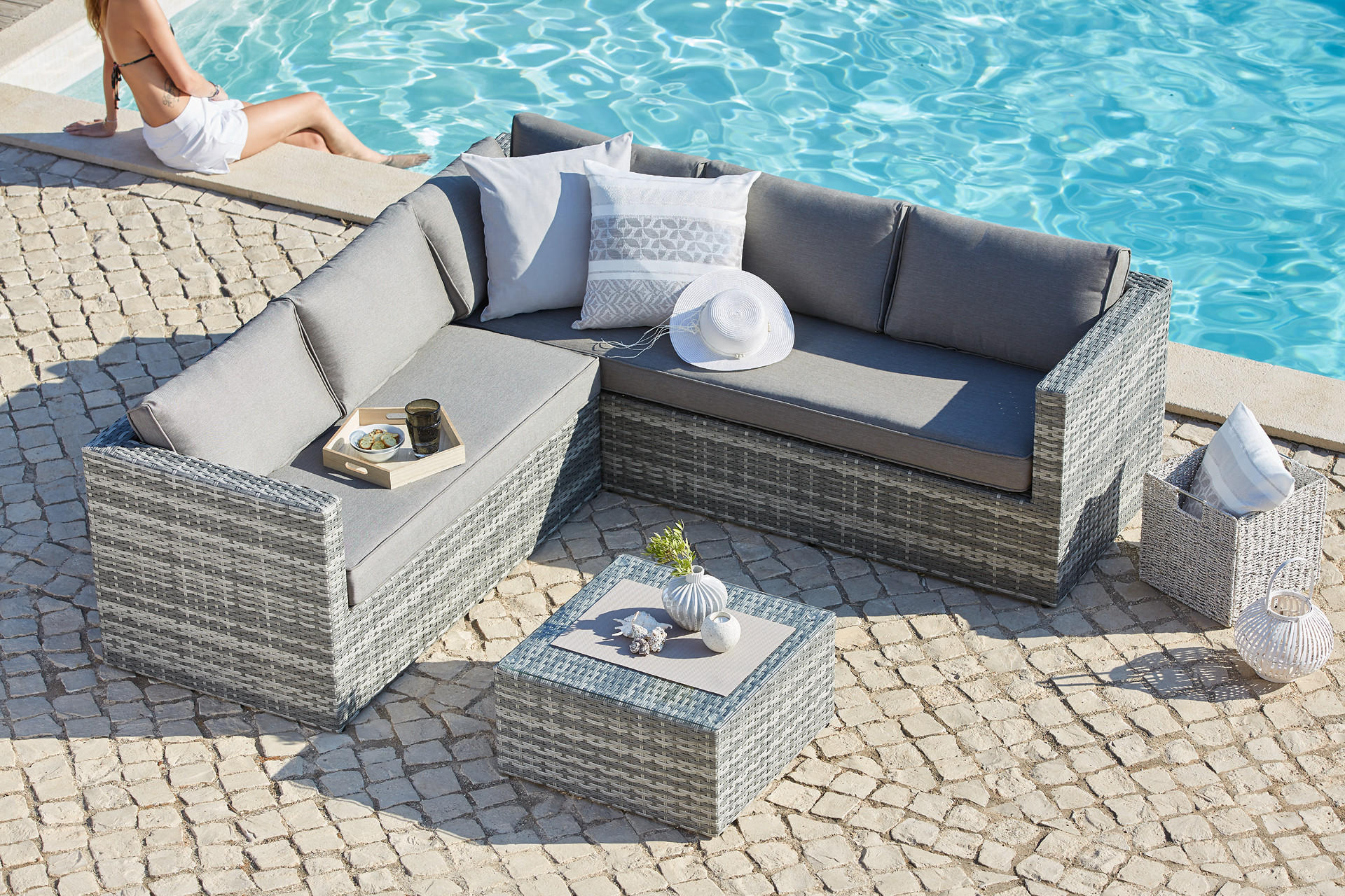 Loungemöbel aus Polyrattan