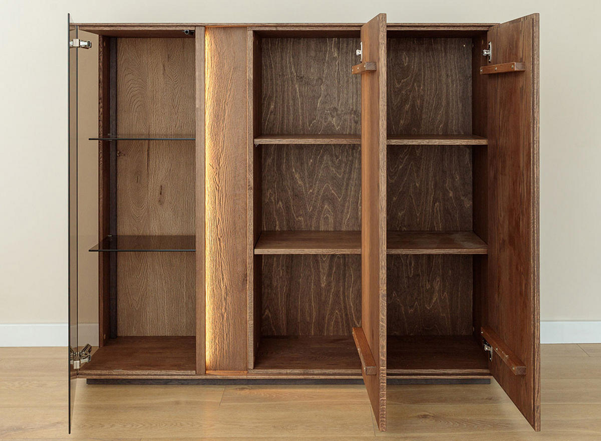 VITRINE Collodi Wildeiche Tabak 135 / 37 / 115cm - Wildeiche, Holz (135/115/37cm) - Feldmann-Wohnen