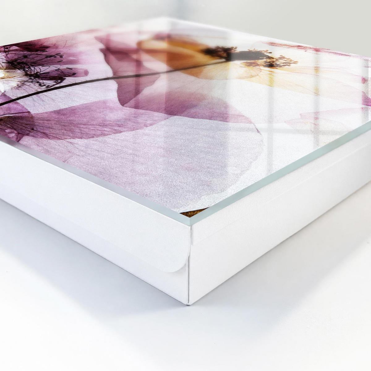 SCHLÜSSELBOX Weiß 30x30 cm – Türöffnung nach rechts - Florale Eleganz - Lila, Metall (30/30/5cm) - TULUP